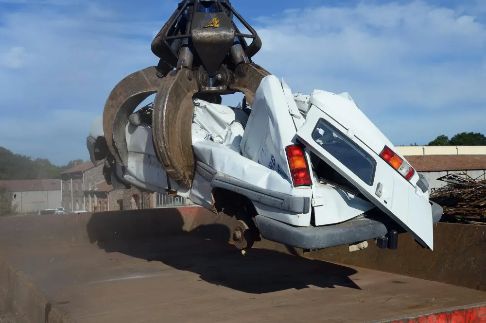 destruction vehicule